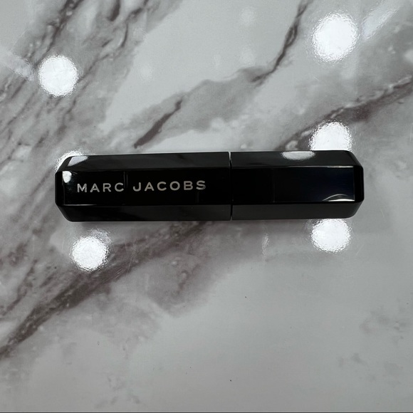 Marc Jacobs Bold Bronze Major Mascara Travel Size Bronzer and Mascara Duo Set - Picture 8 of 9